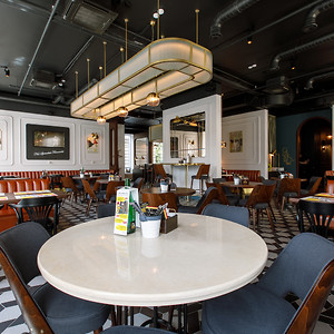 Manneken Pis на Московском, 73